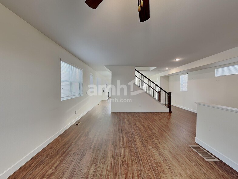 Building Photo - 4303 Crestone Peak St