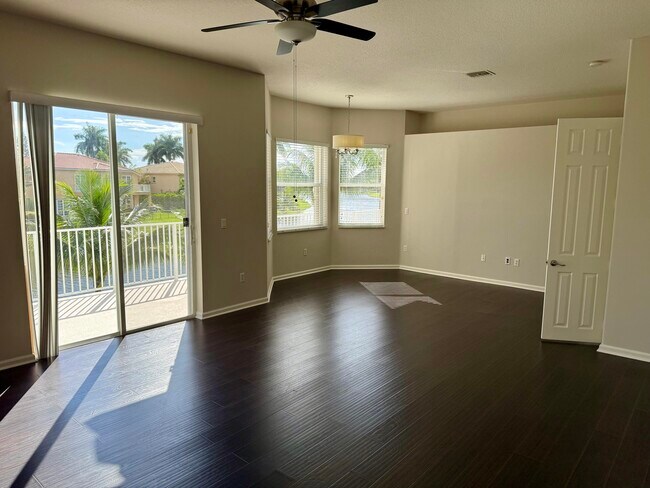 Building Photo - 6509 Stonehurst Cir