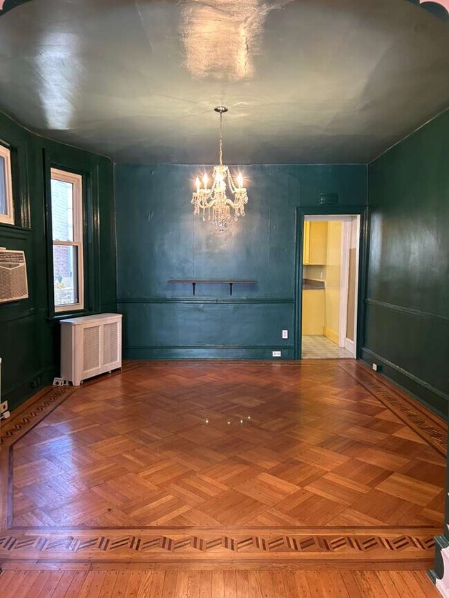 Building Photo - 4747 Sansom St