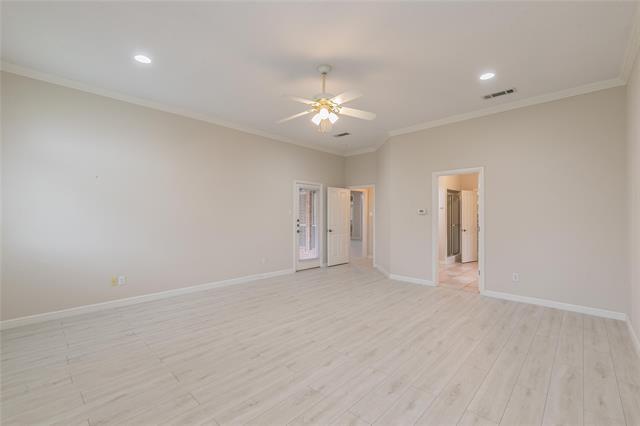 Building Photo - 6376 Newport Ct