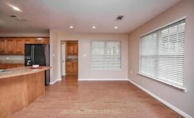 Building Photo - 1303 S Eleventh Street