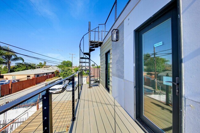 Building Photo - 3064 Imperial Ave