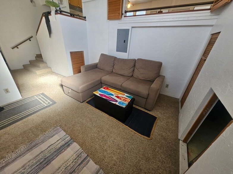 Building Photo - 542 Pokole Street