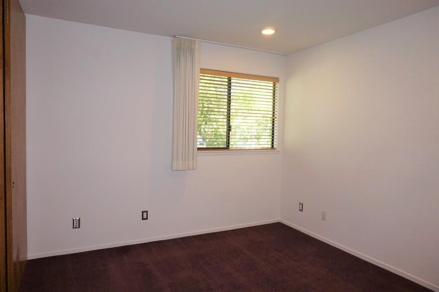 Building Photo - 2238 Allegheny Way