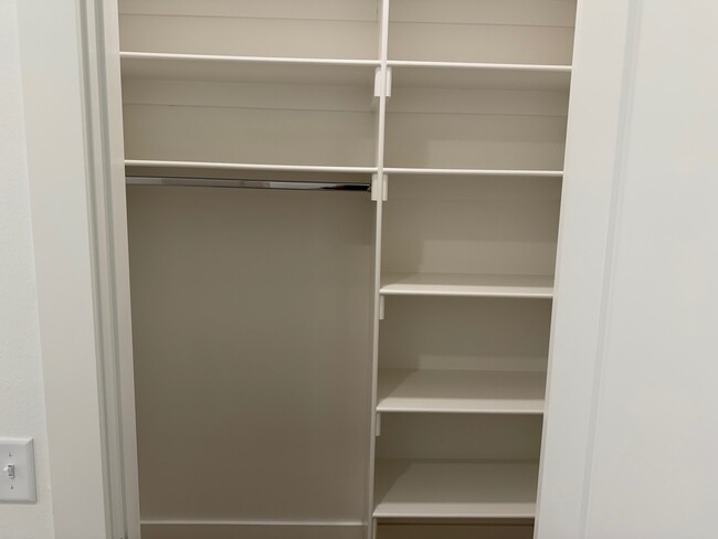 Building Photo - 30 Magrath Cir