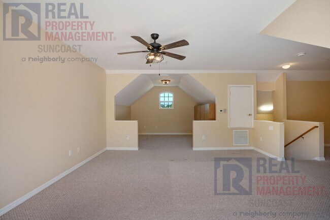 Building Photo - 8009 Waterview Blvd
