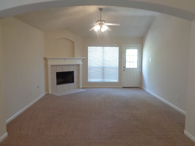 Building Photo - 19021 Hammer Ln