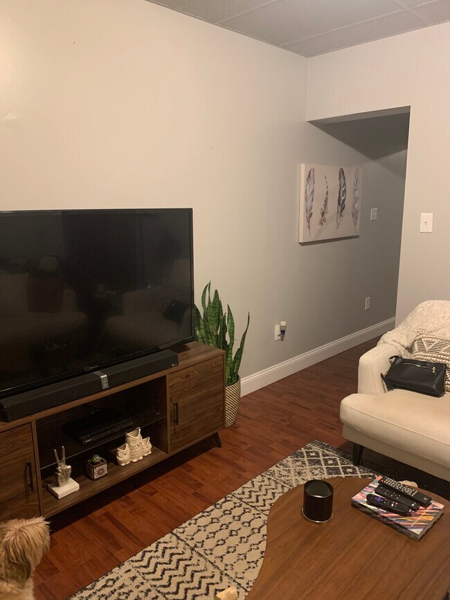 Building Photo - 3145 Spring Way