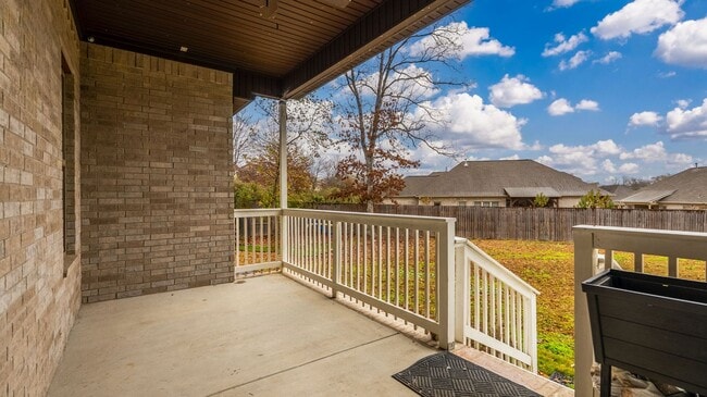 Building Photo - Stunning Sherwood Home in Quiet Cul-de-Sac | Modern Upgrades & Spacious Layout