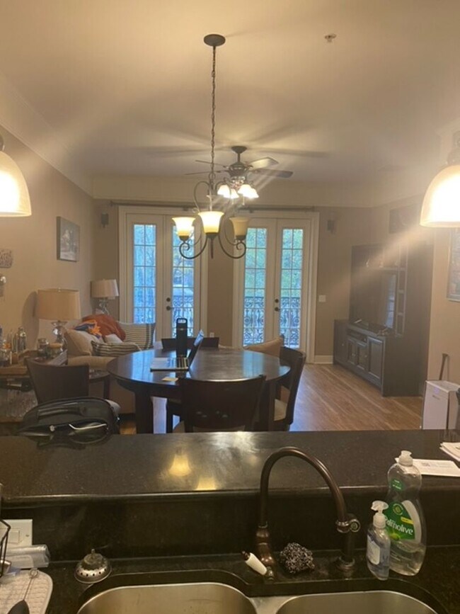 Building Photo - Jackson Square - 2 Bedroom, 2 Bathroom Condo **$400 Leasing Bonus**