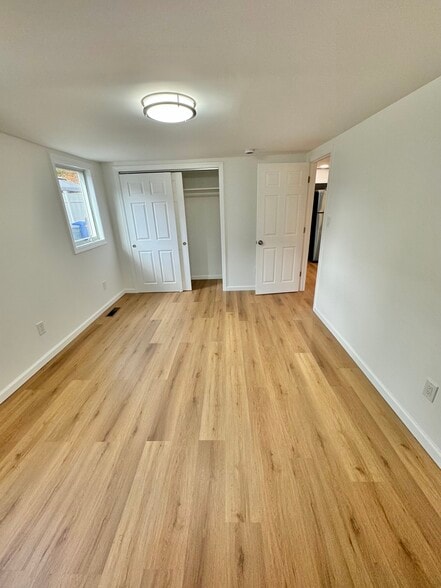 Building Photo - 36 Orchard St