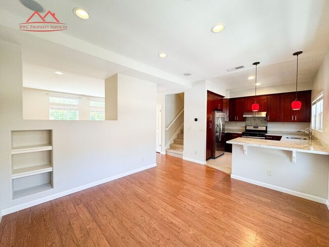 Building Photo - 3634 Fitzsimmons Common