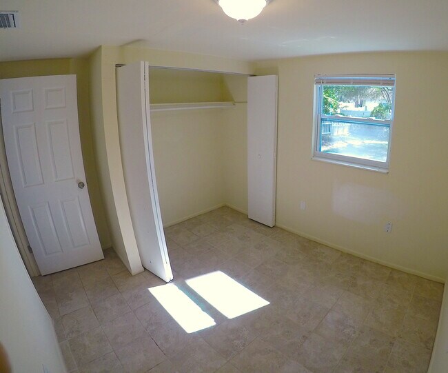 Building Photo - 402 W Lutz Lake Fern Rd