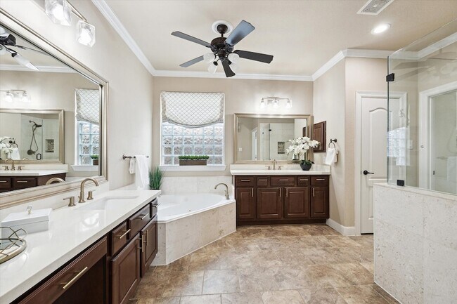 Building Photo - 9914 Slover Creek Ln