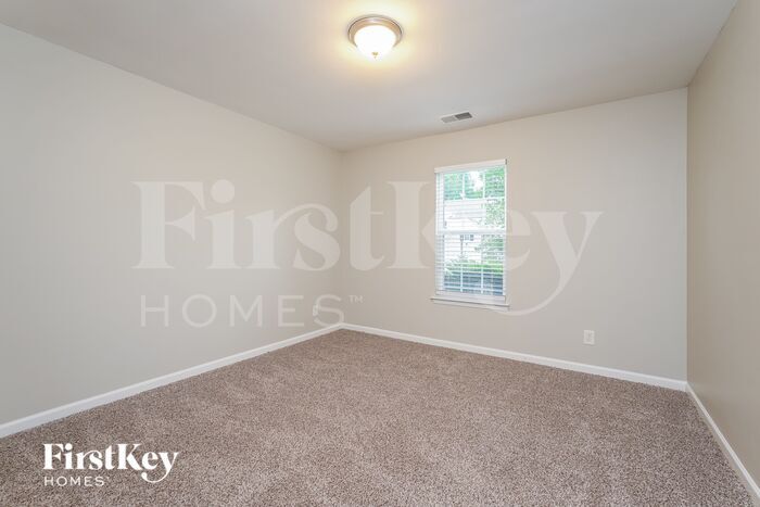 Building Photo - 813 Hartley Hill Ct