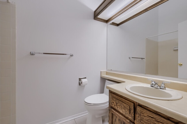 Building Photo - 6749 Mountain Top Ln