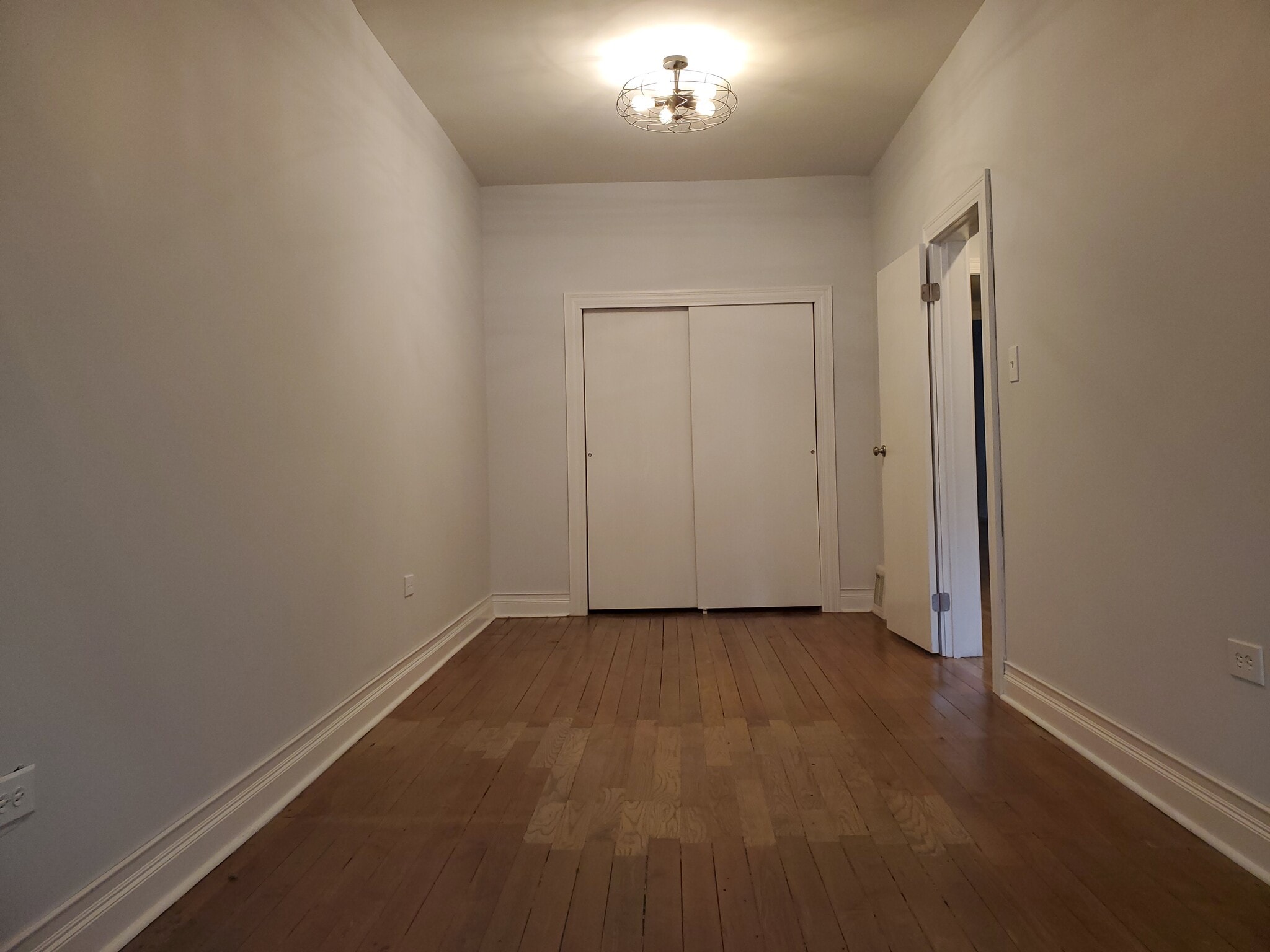 Master Bedroom - 1309 W Fillmore St