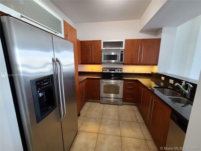 Building Photo - 7355 SW 89th St