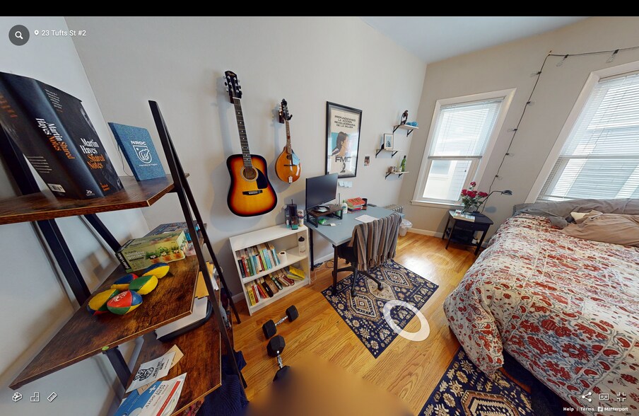 Building Photo - 23 Tufts St