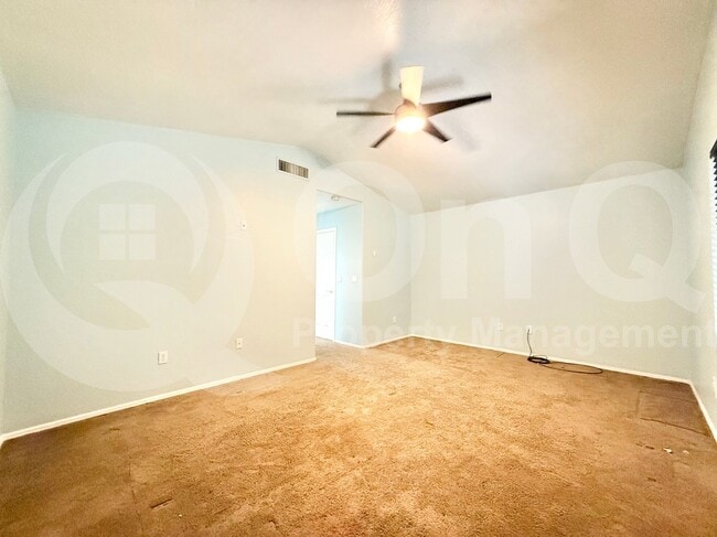 Building Photo - 1242 W Glenmere Dr