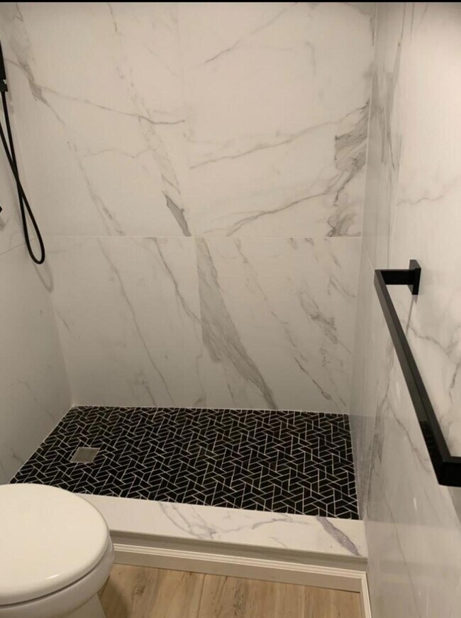 Building Photo - 1009 S Federal Hwy