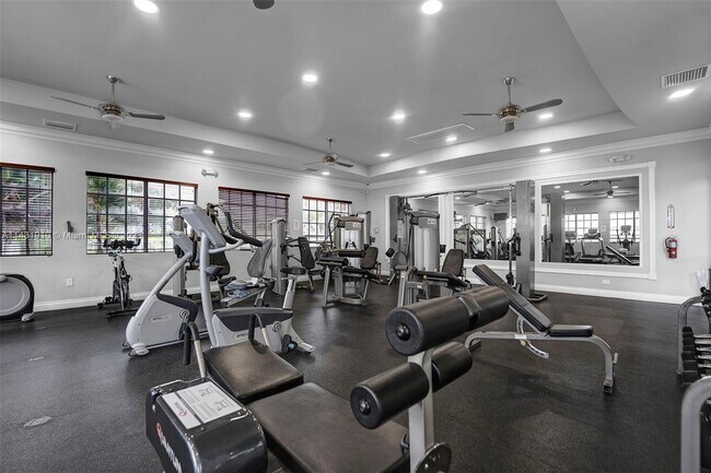 Building Photo - 5038 SW 183rd Ave