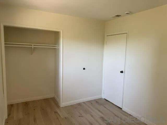 Building Photo - 15077 Adams Dr