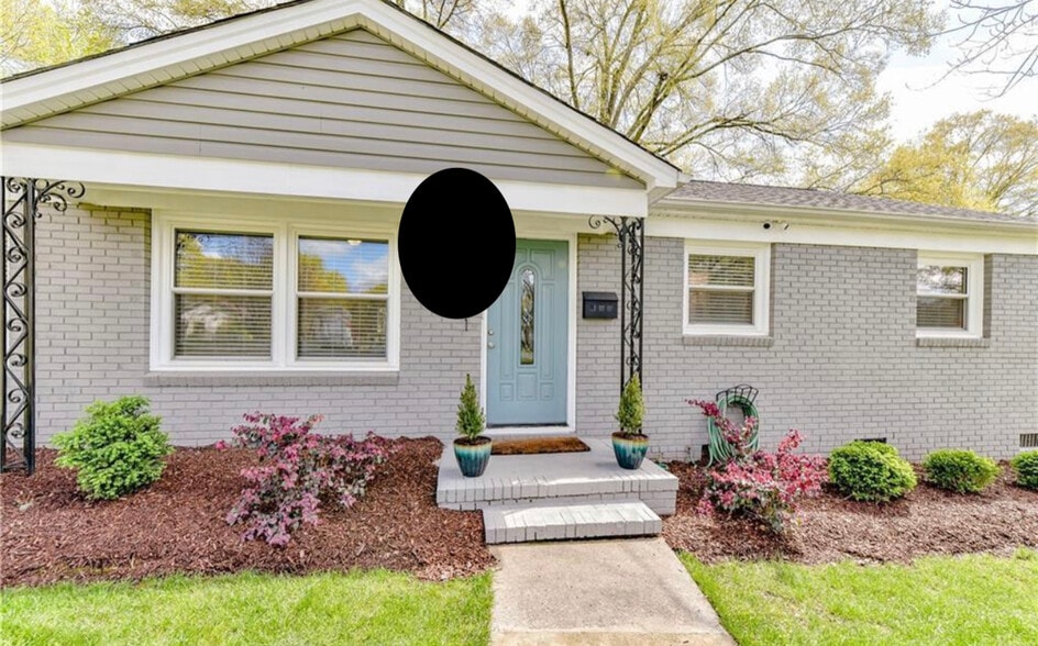 Primary Photo - 4201 Seaforth Dr