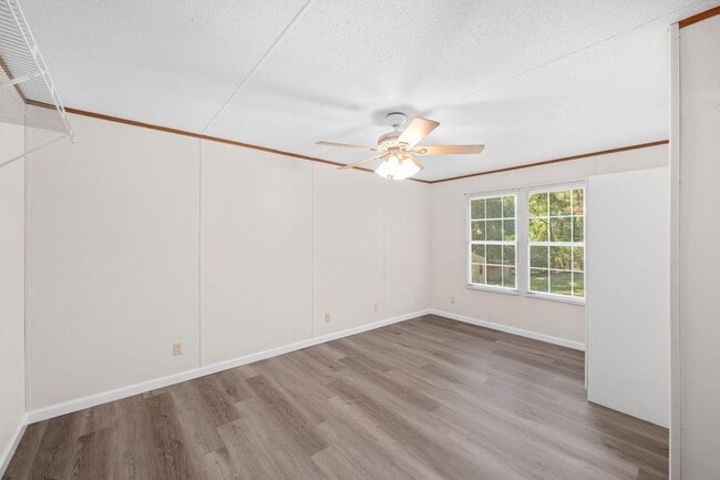 Building Photo - 6373 Kilcrease Rd