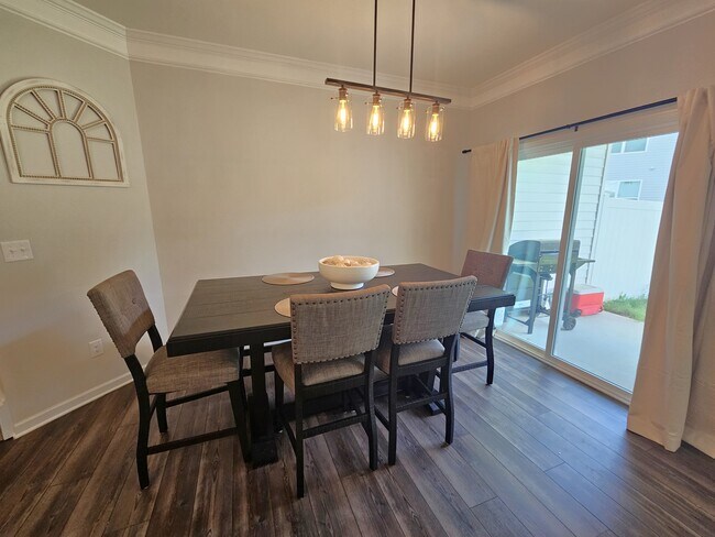 Building Photo - 205 Brochaill Ct