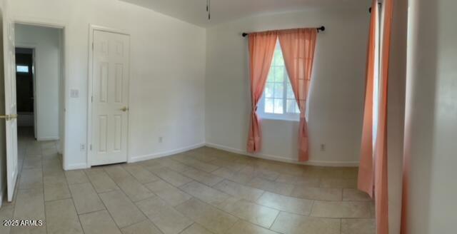 Building Photo - 1117 E Sunnyslope Ln
