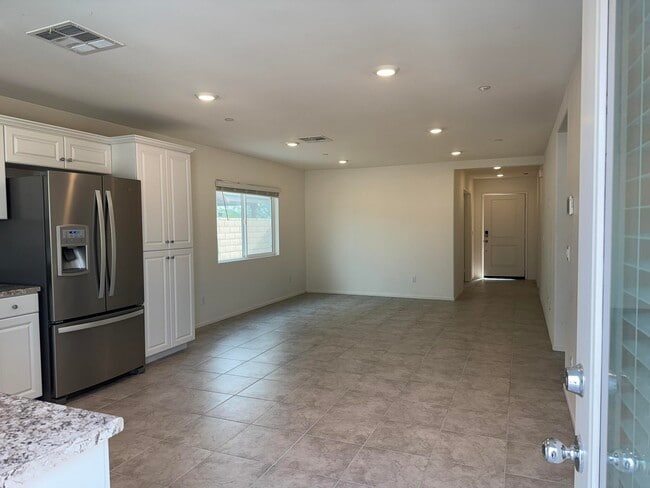 Building Photo - 67426 Rio Vista Dr