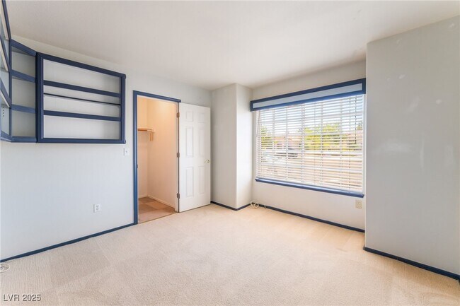 Building Photo - 5124 Appealing Ct