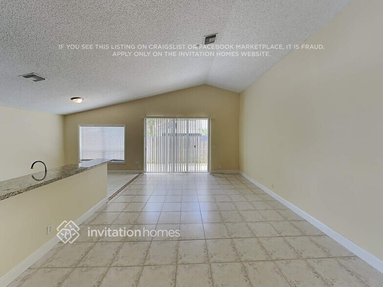 Building Photo - 7735 NW 63rd Way