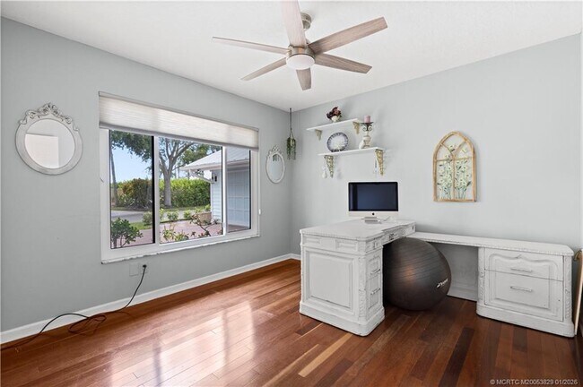 Building Photo - 10380 SE Jupiter Narrows Dr