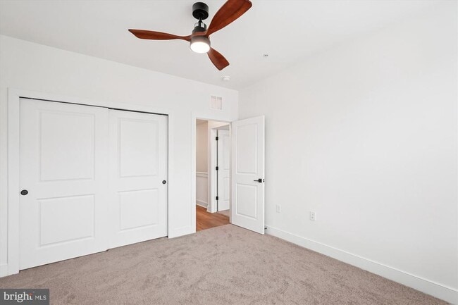 Building Photo - 19820 Lavender Dust Sq