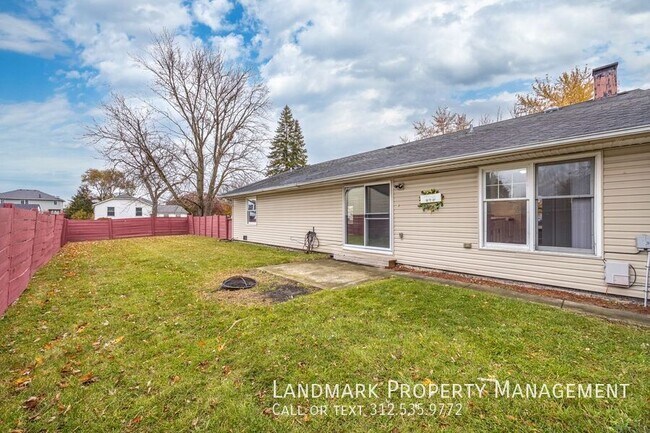 Building Photo - 654 Cambridge Ave