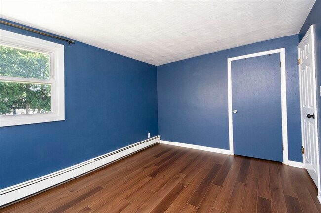 Building Photo - 18 Brookfield Terrace