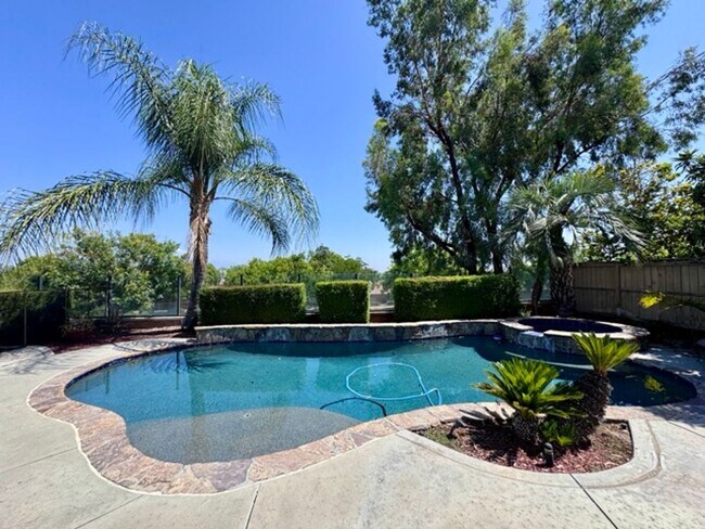 Building Photo - Beautiful Corona Pool Home with 4 bedroom ...