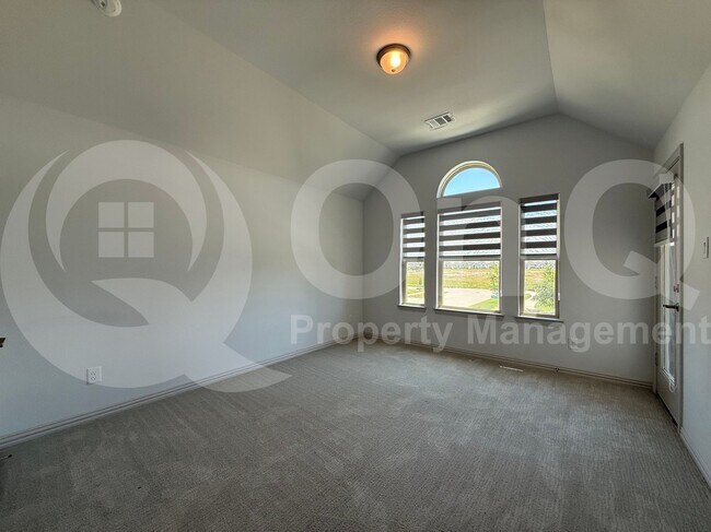 Building Photo - 14697 Valley Trl