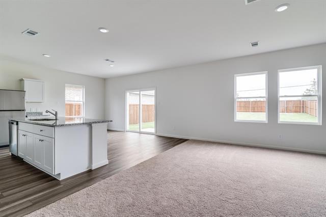 Building Photo - 1876 Lockhart Dr