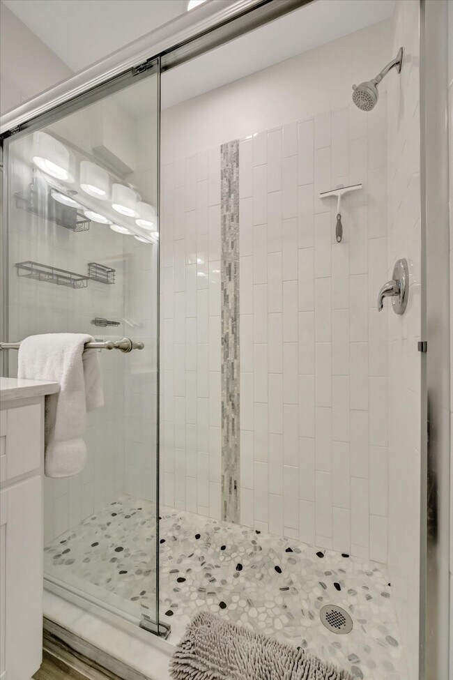 Building Photo - 10 Gulf Blvd