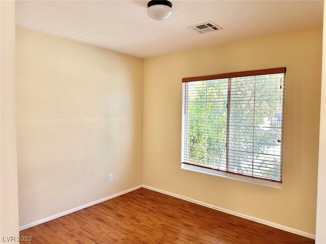 Building Photo - 4765 Golden Shimmer Ave