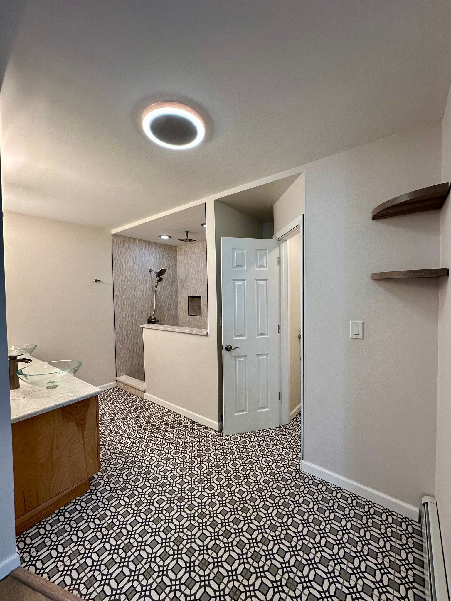 Building Photo - 8825 Runamuck Pl