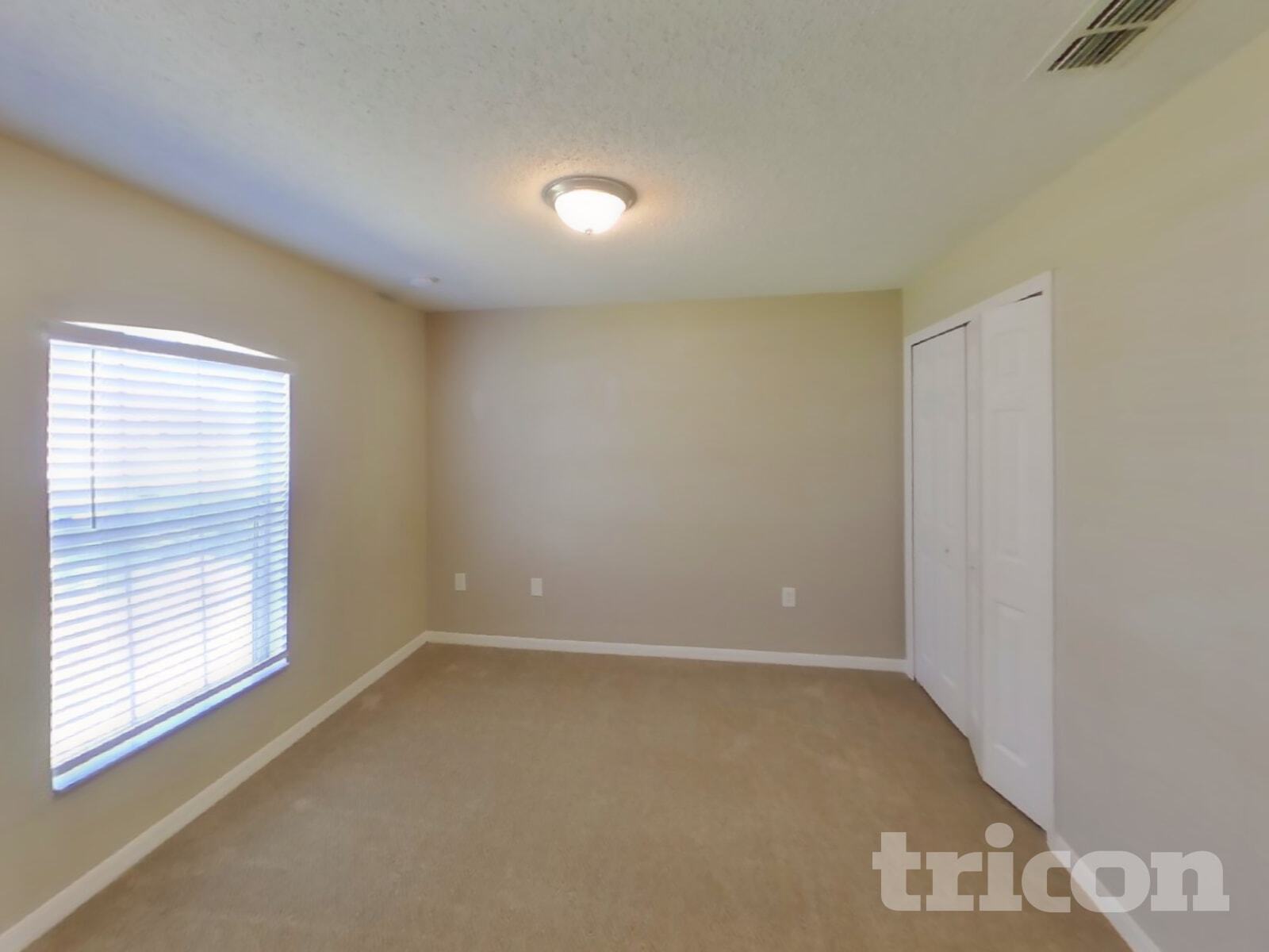 Building Photo - 5148 Jenson Ave