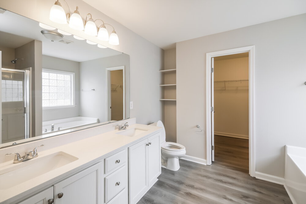 Building Photo - 1308 Hosmer Ct