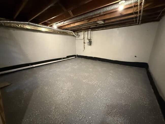 Building Photo - 2135 Koko Ln