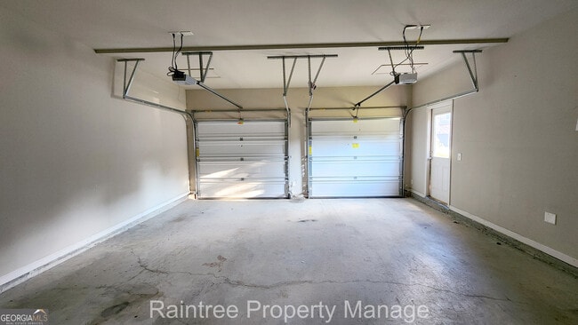 Building Photo - 11250 Shelton Pl