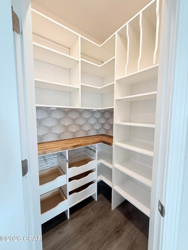 Building Photo - 453 Albert Meadow Ln