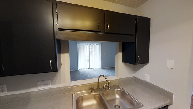 Kitchen - GreenRock Estates